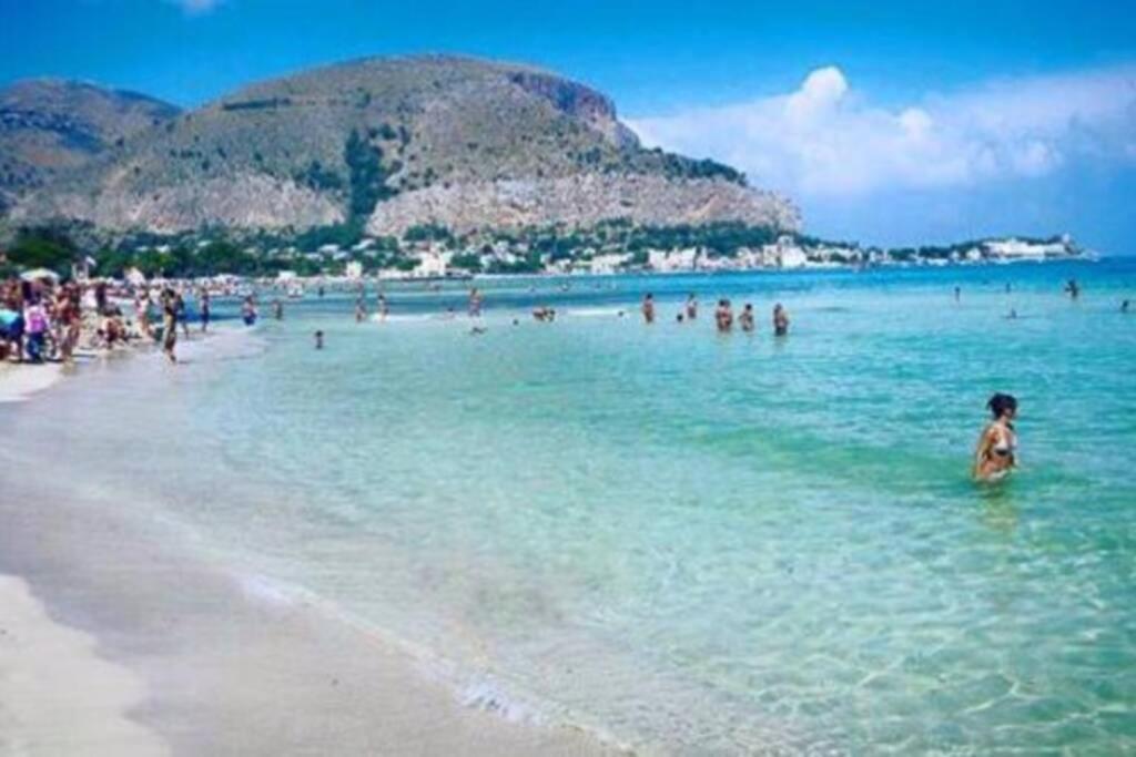 Ferienwohnung La Casetta Di Giuli Palermo Exterior foto